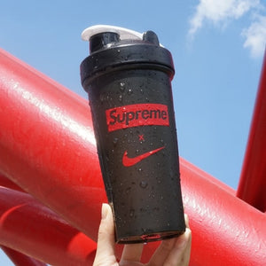 600ml Sports Fitness Water Bottle BPA Free Tritan Plastic Water Cup Protein Shaker Portable Leak Proof Outdoor Travel Bottles